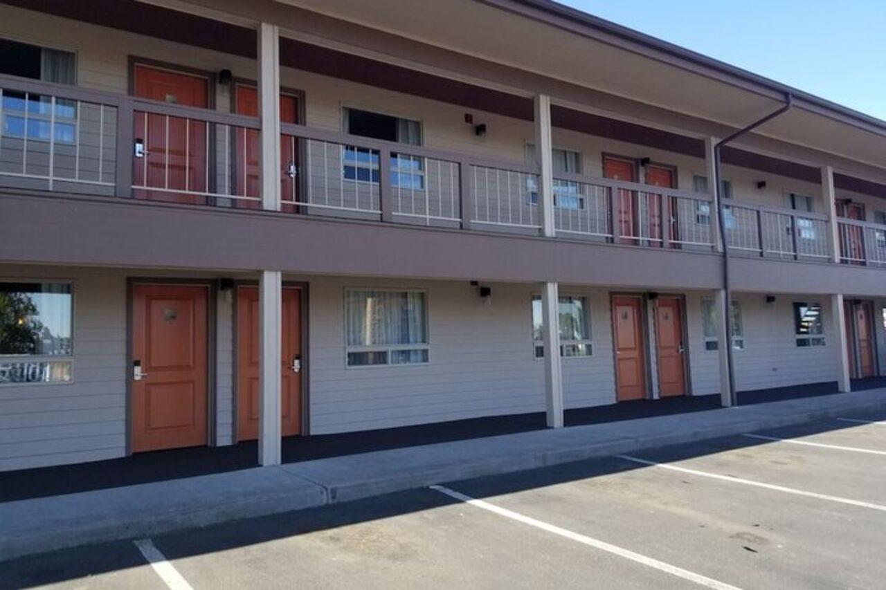 Best Western Pacific Highway Inn Salem Exterior photo